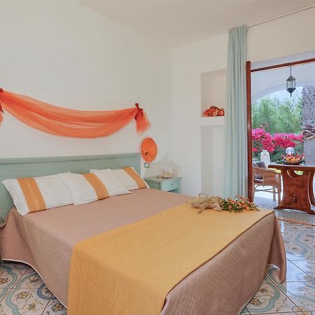 Hotel Casa La Vigna Sant'Angelo  Exteriör bild