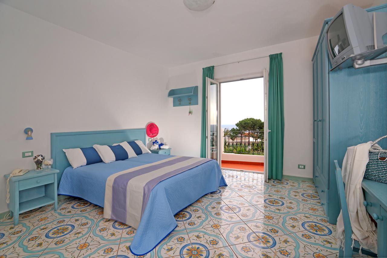 Hotel Casa La Vigna Sant'Angelo  Exteriör bild